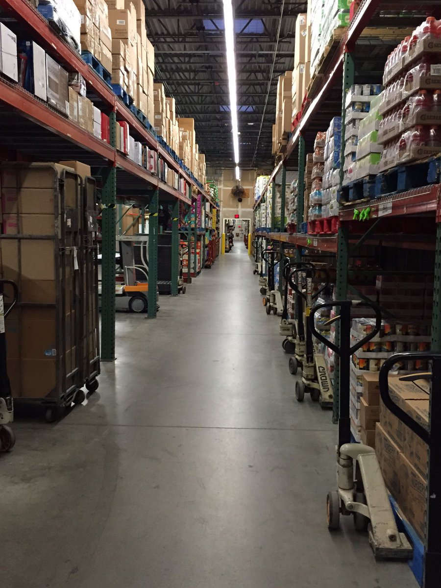 Crisp and clean are the expectations here at 1350 #ErryDay