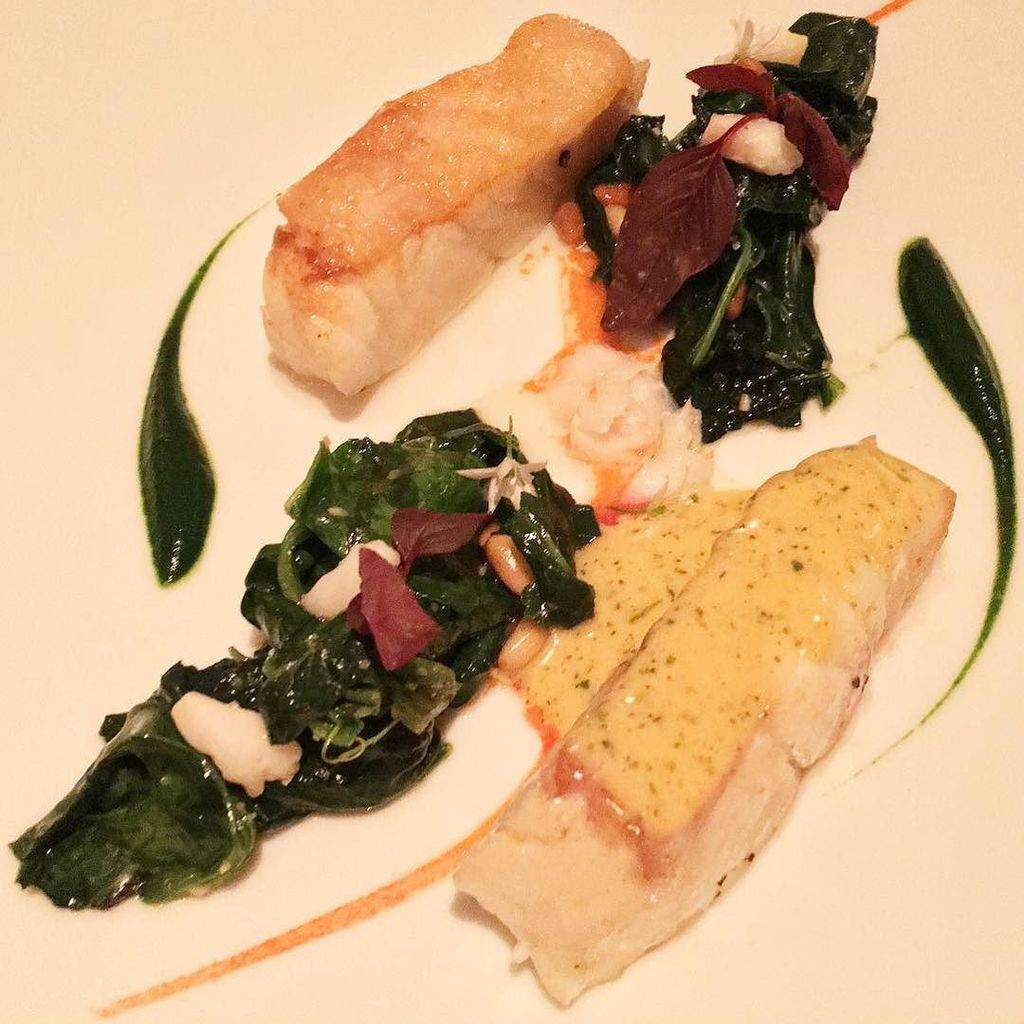 UltraVaganza's tweet image. Turbot roasted on the bone at 3-Michelin Star, Epicure at Hôtel Le Bristol in Paris 🇫🇷😋👍 #epicure #lebristol #3mich…