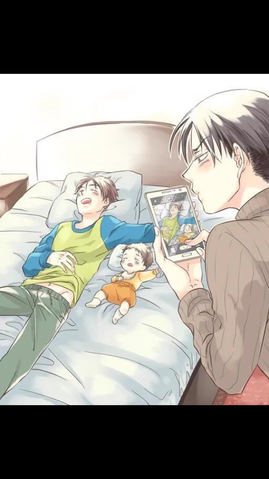 RavenAkerman's tweet image. Aww look at the two loves of my life *takes picture* that's so cute