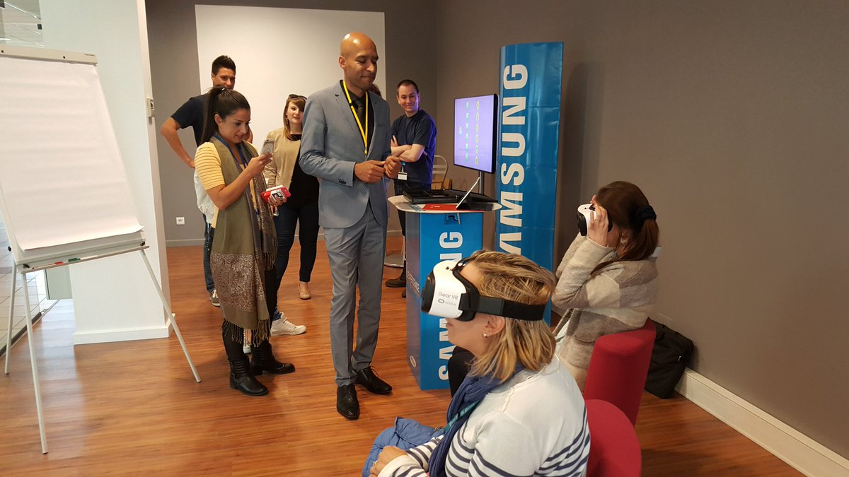 PatocheJk's tweet photo. @teamalsacia du rêve à la réalité sur Alsacia #digitalfriday merci #samsung https://t.co/Gwx8SfM86e