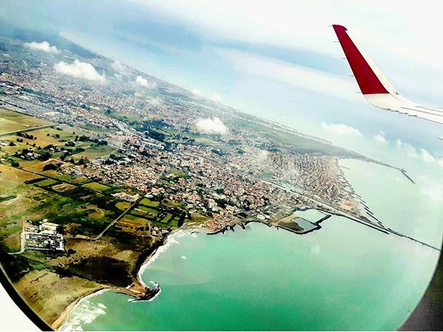 AeroportidiRoma's tweet photo. Pronti a partire? Dove vi piacerebbe andare questo weekend?
#FromRomeTo Foto da: https://t.co/GAwM2clhDe https://t.co/Ju7yPM6P2T