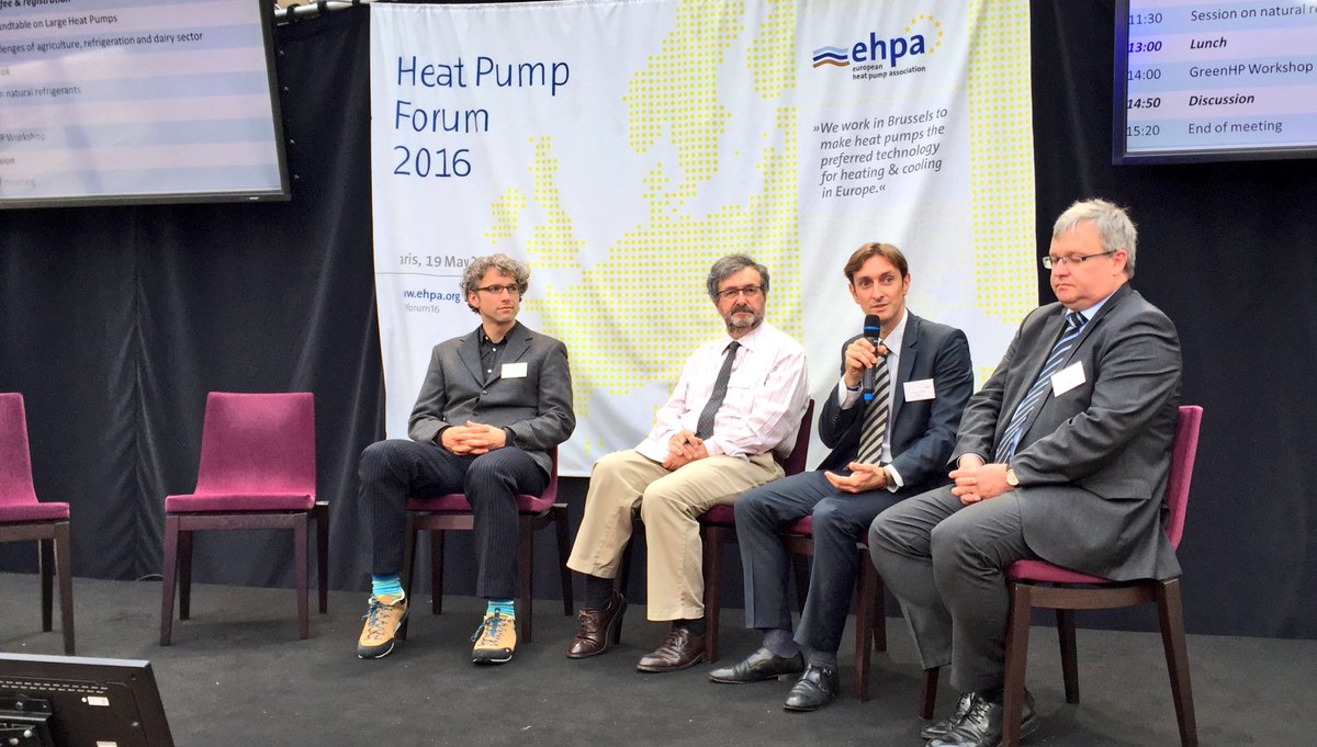 ThomasNowakEU's tweet photo. #Ecocute #heatpumps standard solution in #japan A de Ona @shecco #HPForum16 https://t.co/HW9no9NEuq