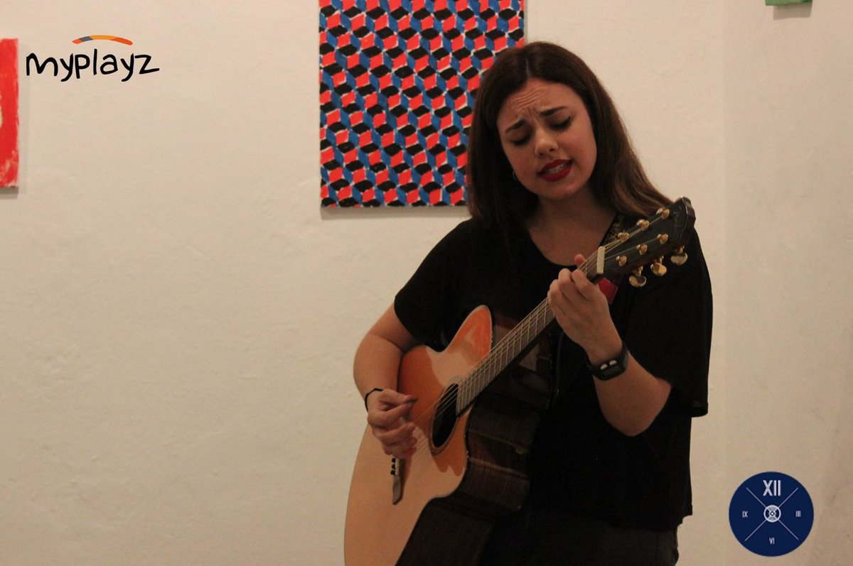 Estupenda noche ayer con la apertura del #CicloAHXII con <a href="/clauclouds/">claudia</a>. Ya hay fotos en #FB facebook.com/abiertohastala…