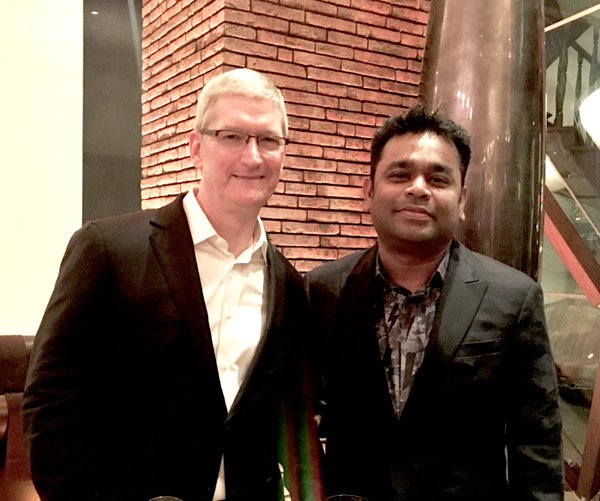naidusudhakar's tweet photo. #Apple Is in #India for Next 1000y #Tim Cook rethinking India strategically #TimCookToNDTV https://t.co/IQXaTZwP5Z https://t.co/aUIfK4wdhx