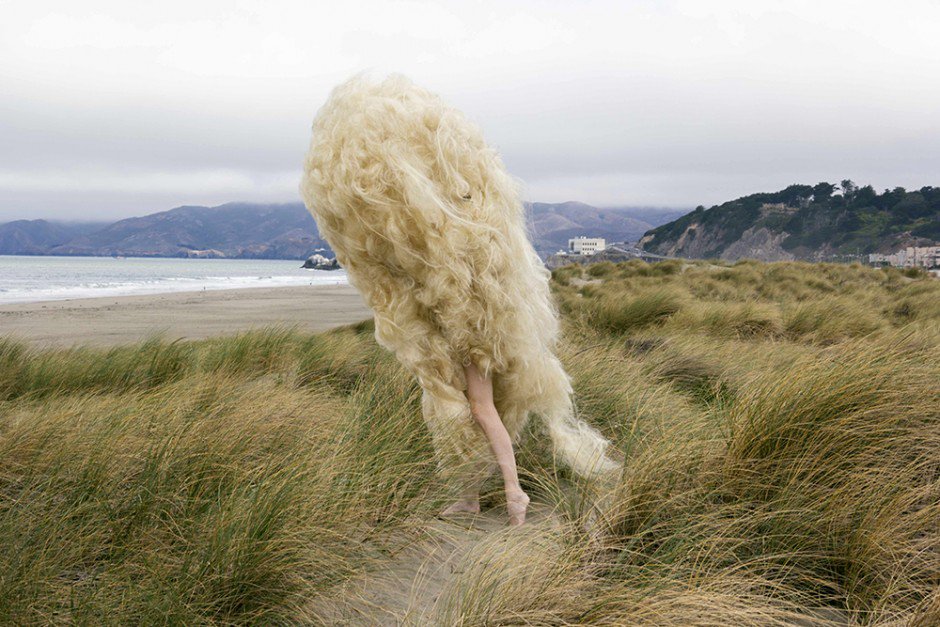 Llamasvalley's tweet photo. Anna Rose’s visual provocations: https://t.co/qivFizY7Iq https://t.co/XMFgDZ4UiC