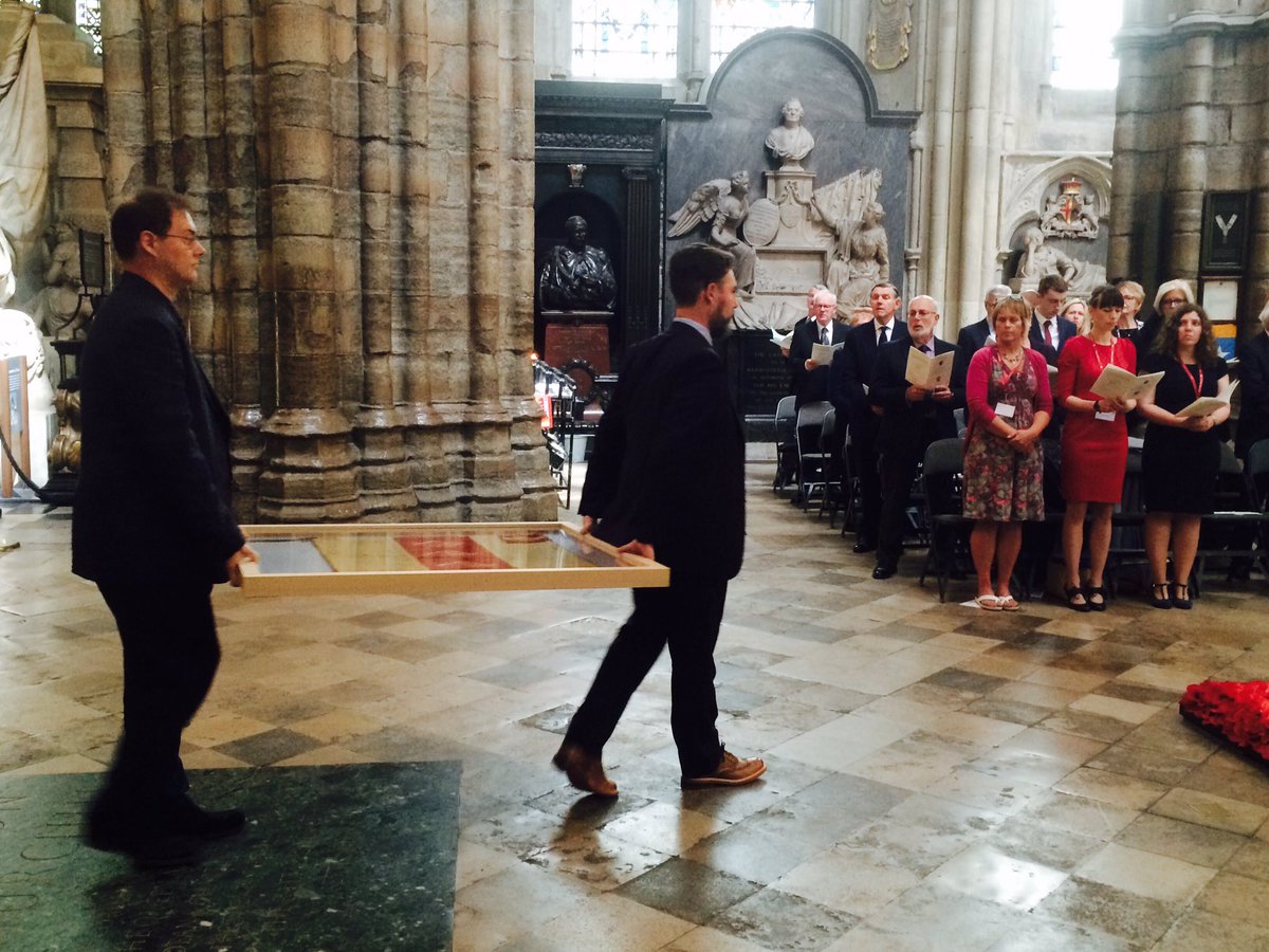 #Shackleton's flag is borne through the Abbey Church at our special centenary service today.