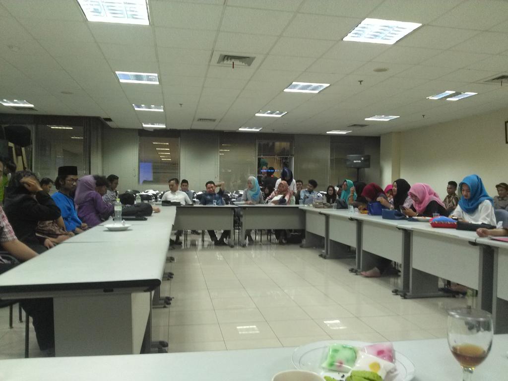 abangboim's tweet photo. @ppfkmb Diskusi Publik "Pemimpin Jakarta &amp; Kultur Sosial Masyarakat Betawi" , 20 mei 2016 @Bamus_betawi https://t.co/zX3JbEZ4JU
