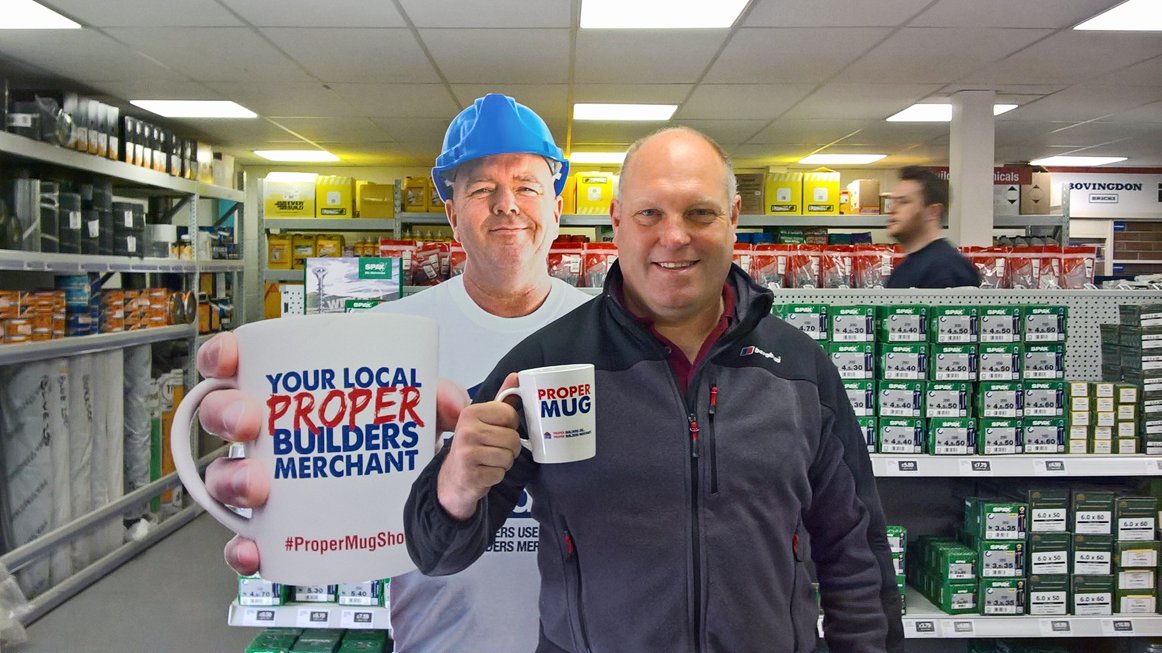 EHSmith's tweet photo. Everyone is loving our #HemelHempstead branch #relaunch event. #Day5 #ProperMugShot https://t.co/AwgsWiLw2v