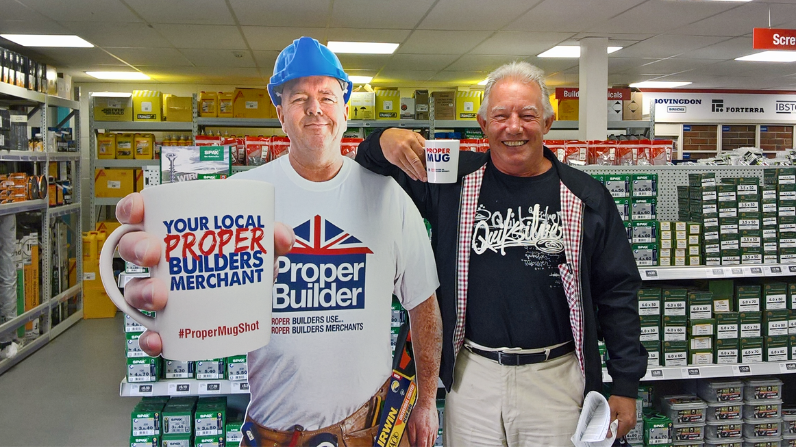 EHSmith's tweet photo. Everyone is loving our #HemelHempstead branch #relaunch event. #Day5 #ProperMugShot https://t.co/AwgsWiLw2v