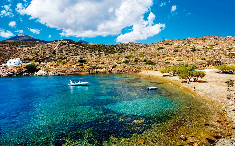 placeingreece's tweet photo. Located in the western Cyclades with traditional architecture, calm beaches and seaside taverns is beautiful Sifnos. https://t.co/ixpUFJWP9F
