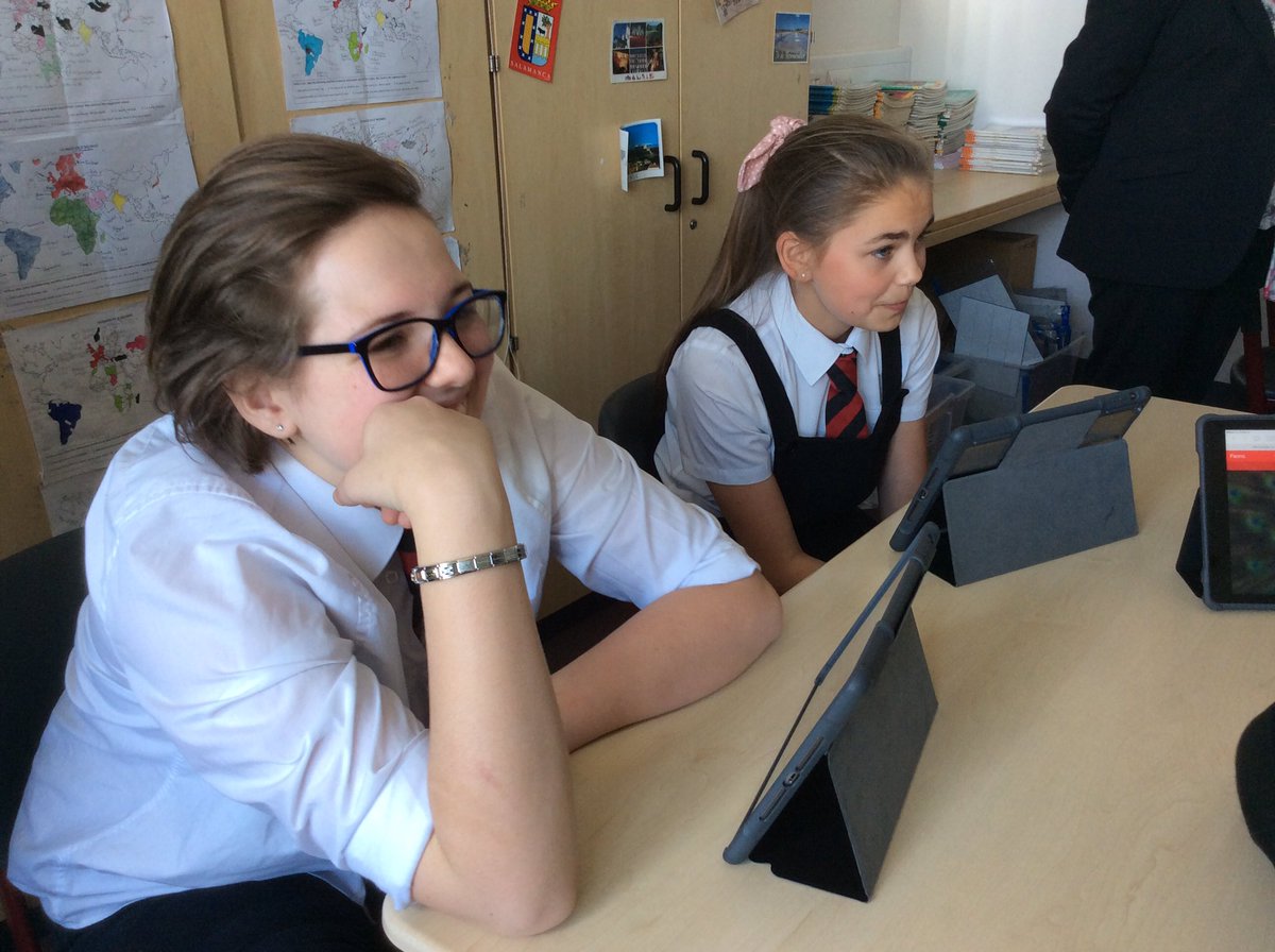 EastAyrshire's tweet photo. Great to see the kids so motivated about learning @StJoAcad #digilearnscot https://t.co/uW21izhDoI