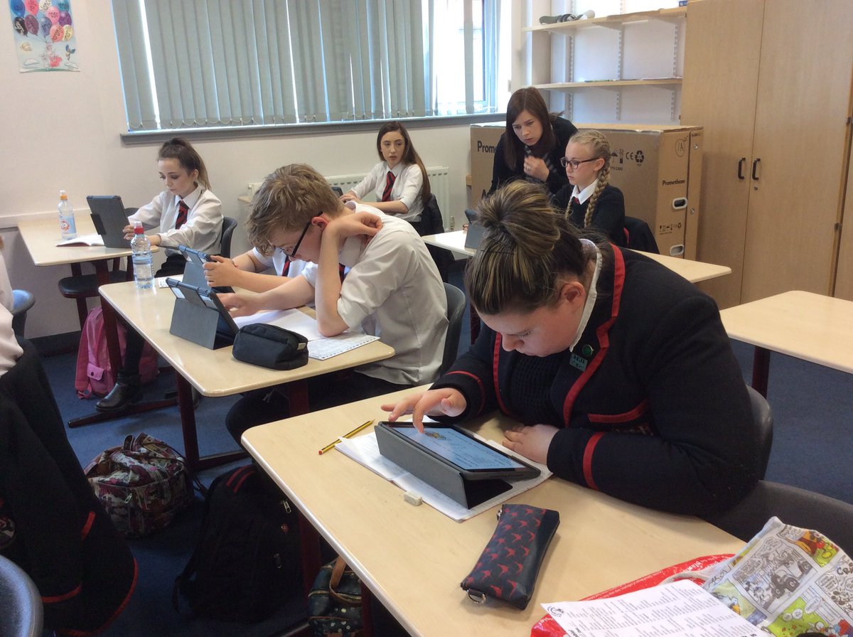 EastAyrshire's tweet photo. Great to see the kids so motivated about learning @StJoAcad #digilearnscot https://t.co/uW21izhDoI