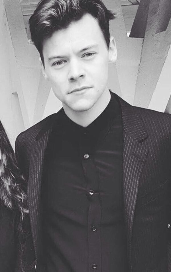 ildiariolarry's tweet image. eh