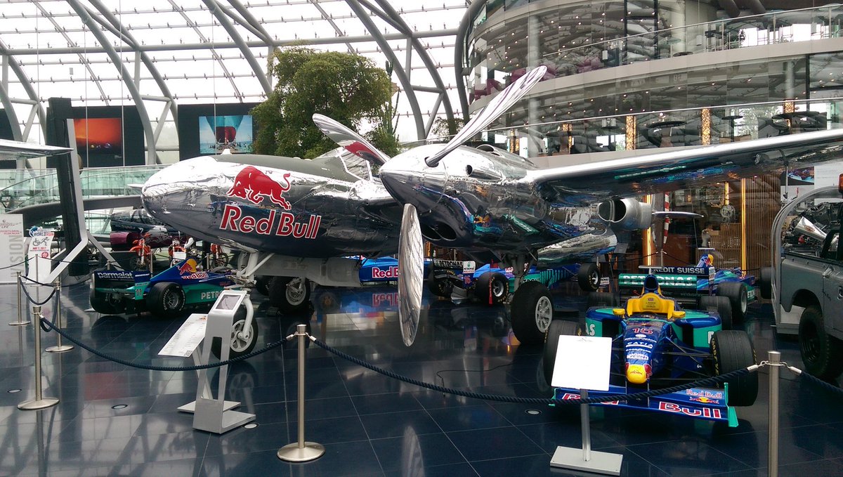 sim oakley tweet media