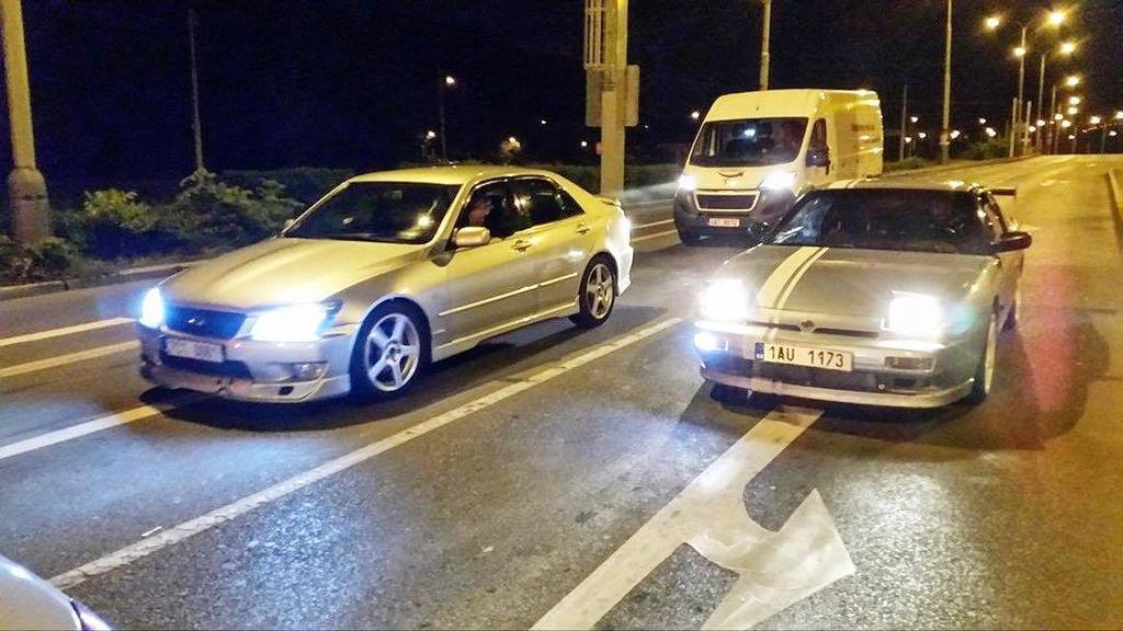 m_mediouni's tweet photo. Another epic night meeting with my rice buddies! 👍🚗📷🏁 #200sx #nissan #s13 #silvia #lexus #is200 #turbo #+5hp #bodyk… https://t.co/jAAQ8Kfb9A