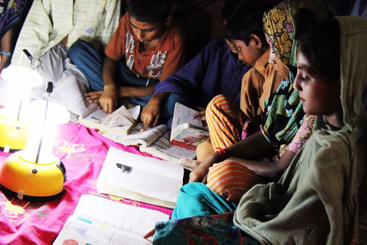 Fiza_Farhan's tweet photo. That's my #SuperpowerForGood bringing energy to those whose time is precious! @BillGates @melindagates #Pakistan https://t.co/GwK662uRQE