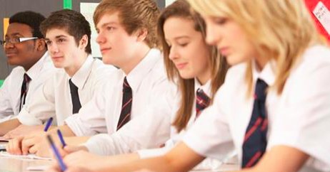 Netmums's tweet image. School insists parents cough up £150 to buy this...
netmu.ms/parentstopaysc…