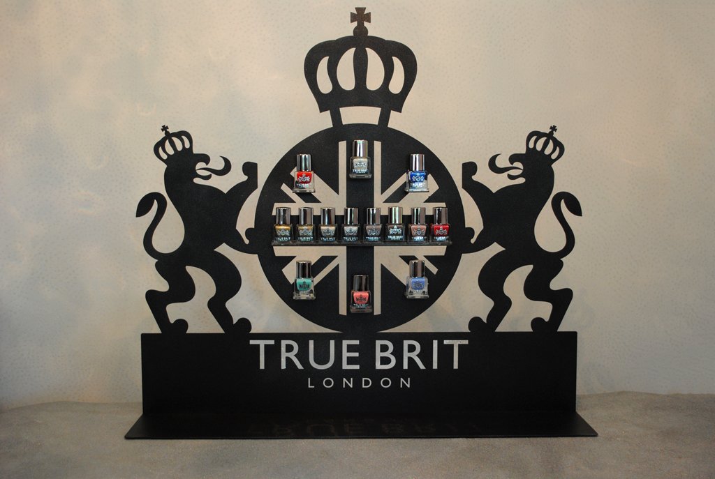 truebritlondon's tweet photo. A HUGE thank you to @WOWCreative2010 for our NEW stand prototypes. #WatchThisSpace #bbloggers #FridayFeeling https://t.co/Hhe2sEpiee