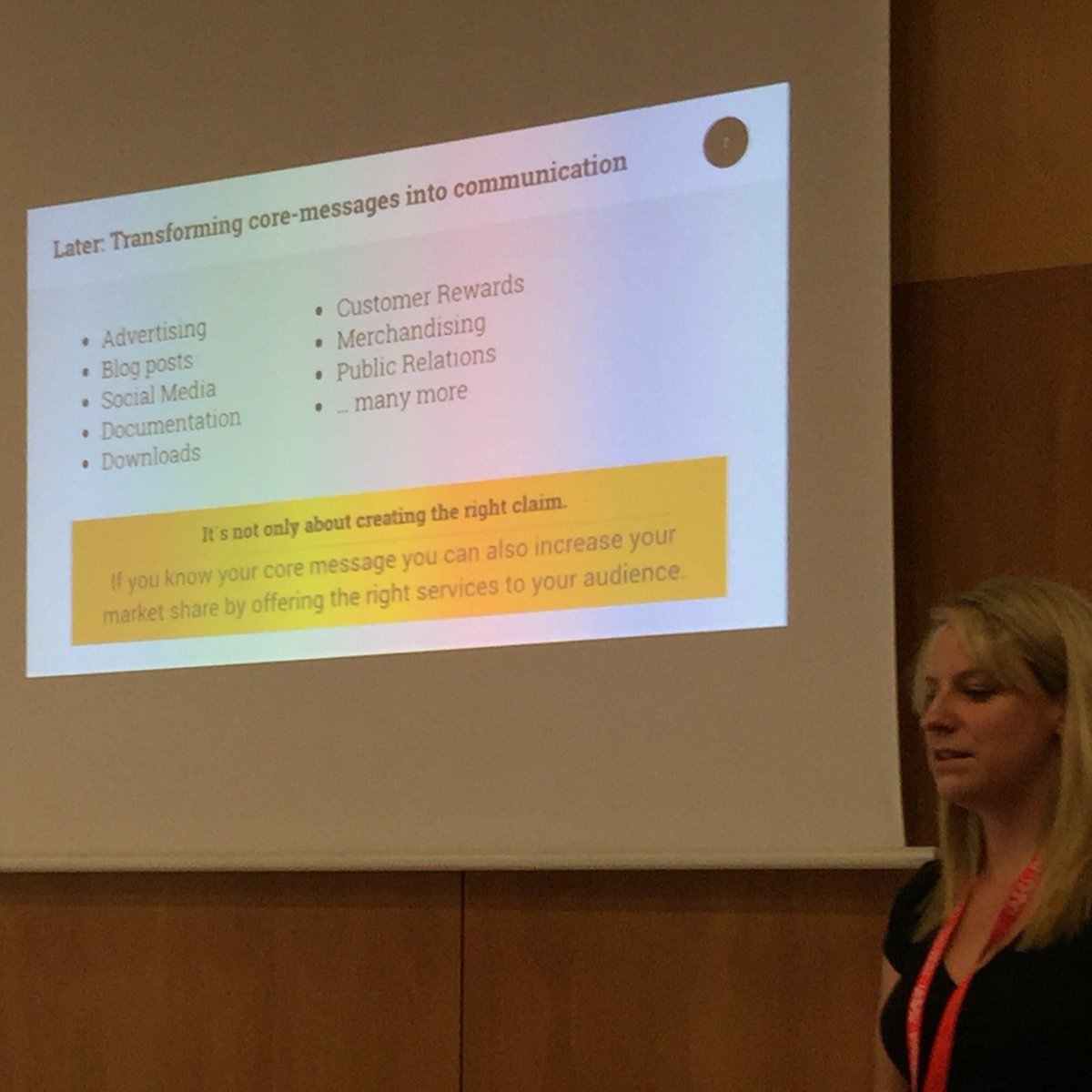 AngelZinsel's tweet photo. "Try harder knowing your audience, you will be rewarded" @elisasophia At #jab15. https://t.co/3rlnuOOsig