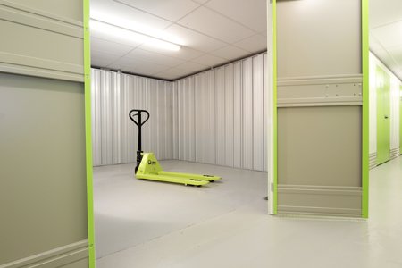 MakeSpaceSS's tweet image. When you need to store your goods, choose our business asset storage solution bit.ly/1opXy6M