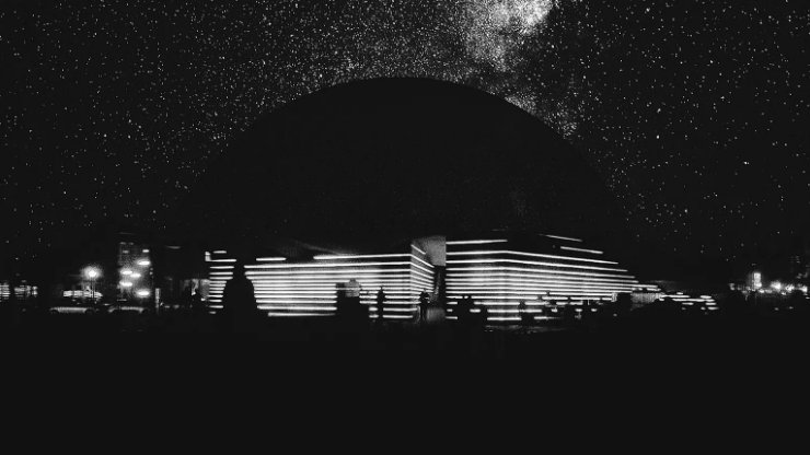 plainmag2's tweet image. The future of #NYC in black and white plainmagazine.com/welcome-yorktr… #photography @createunited