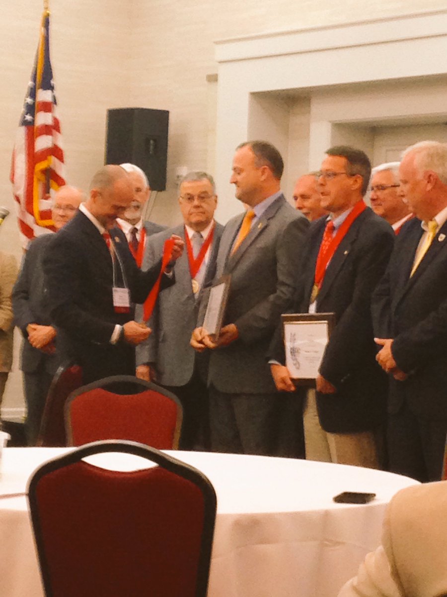 sarah3larose's tweet photo. Congratulations @UFAEC Dr @BrianEMyers on your induction to the AAAE Fellows! #AAAE2016 #ItsGreatUF https://t.co/JRmaYOylcW