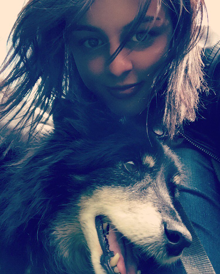 D_Hinchcliffe's tweet photo. Afternoon out with my old girl ❤️🐶 #puppies #MyGirlFamilyTime #country_girls #dogwalking https://t.co/GmWOD7EOZK