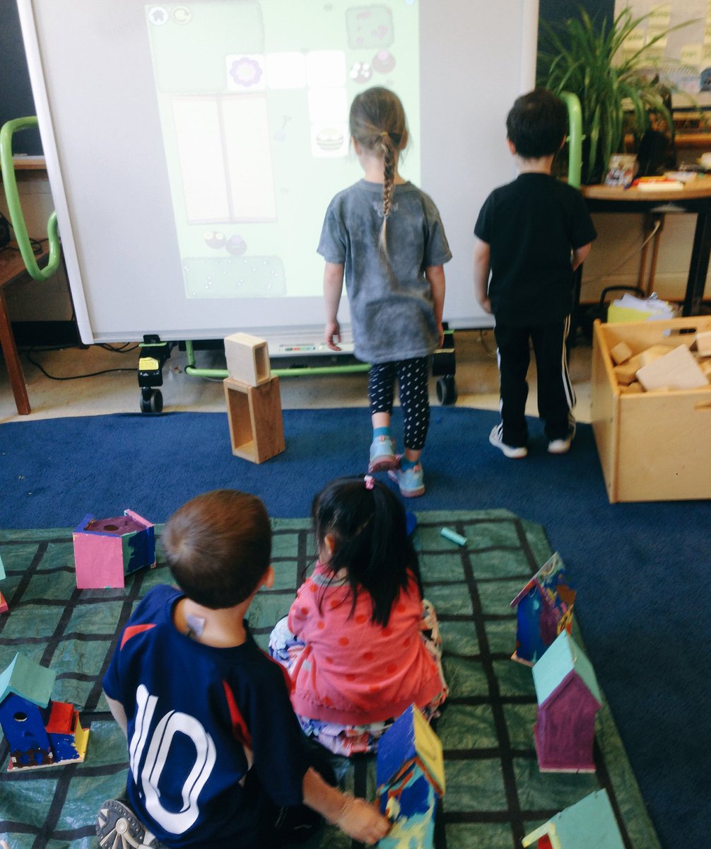 breeinkinder's tweet image. #coding on our #100chart and with #beebot ! Play based learning at its finest. 
#poplarroad #tdsb #fdk