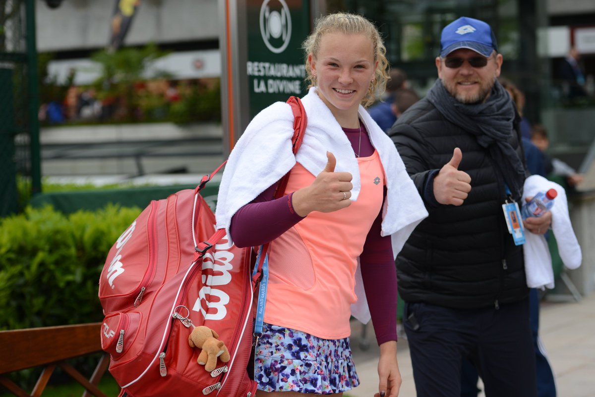 KATERINA SINIAKOVA Ci66WrPXAAAjgxF