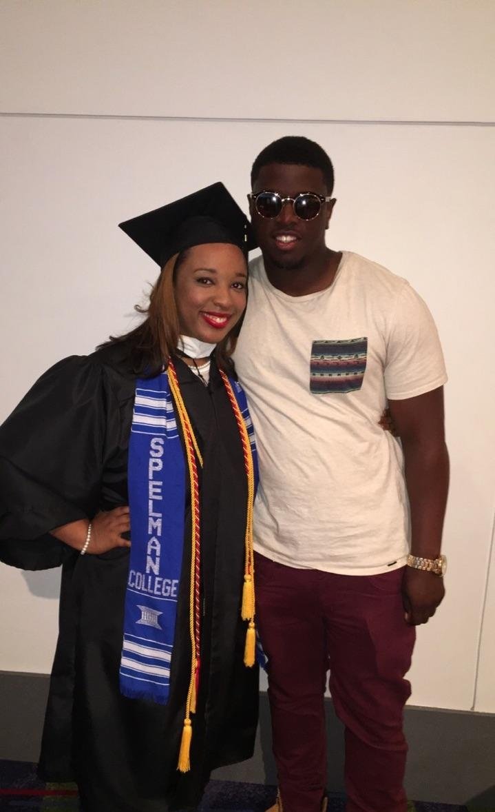 RaveenTheDream's tweet image. #SpelmanTwitter
#JustGotMyDegreeTwitter
#JesusIsMyOnlyManTwitter
#AiightLookinTwitter