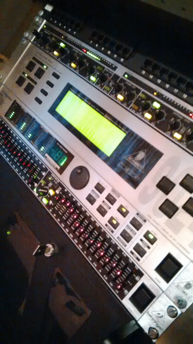 Ook vandaag tarten we het lot! We gaan toch door! 106.7 in Emmen en freeradioemmen.nl tot middernacht