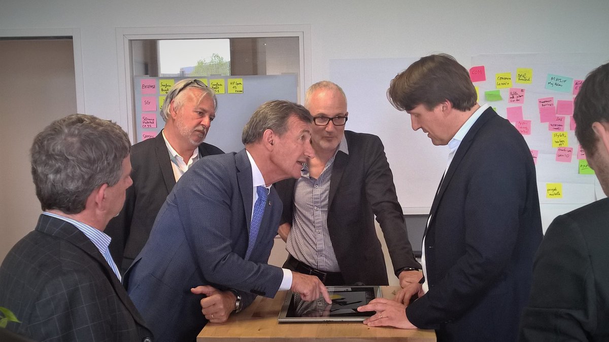 excense_cd's tweet photo. Quand le client devient acteur : en moins de 2 min pour @BernardCharles DG de @Dassault3DS ! @LaFTRennes @excenseFR https://t.co/9R5LZ0k3PD