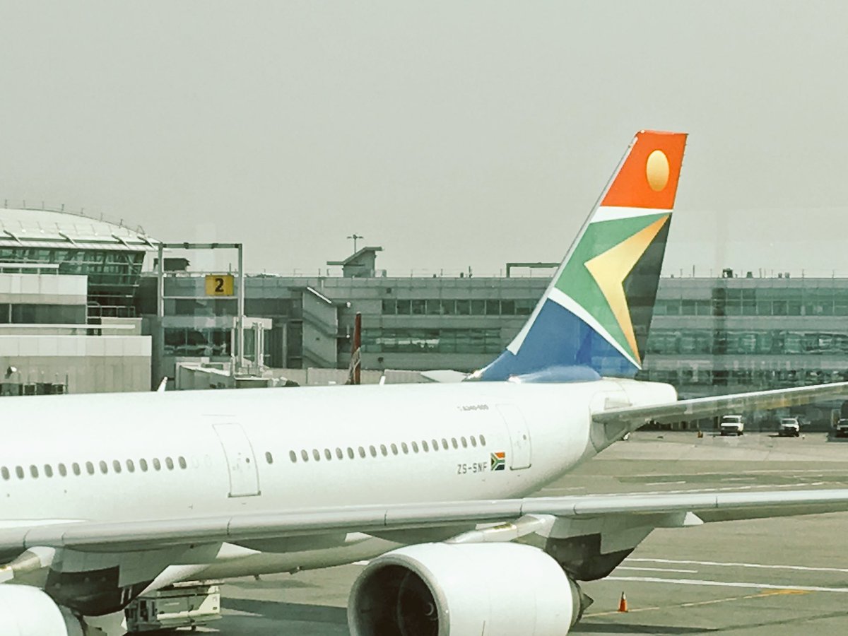 swati's tweet photo. Next stop, South Africa! #A340-600 #longestPlane #fourEngine #planeFactsByShreyas-o-pedia https://t.co/exlI9bkLBD
