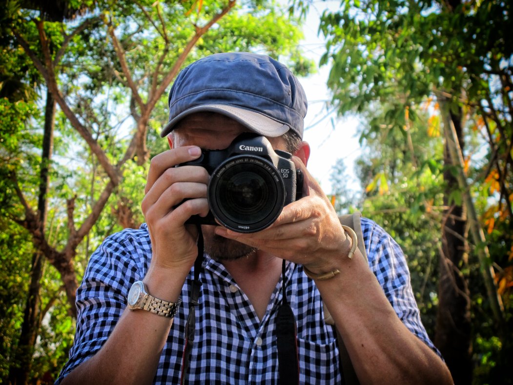 Love #photography? Check out this amazing opportunity to shadow a professional for a day > bit.ly/23ZLYfU