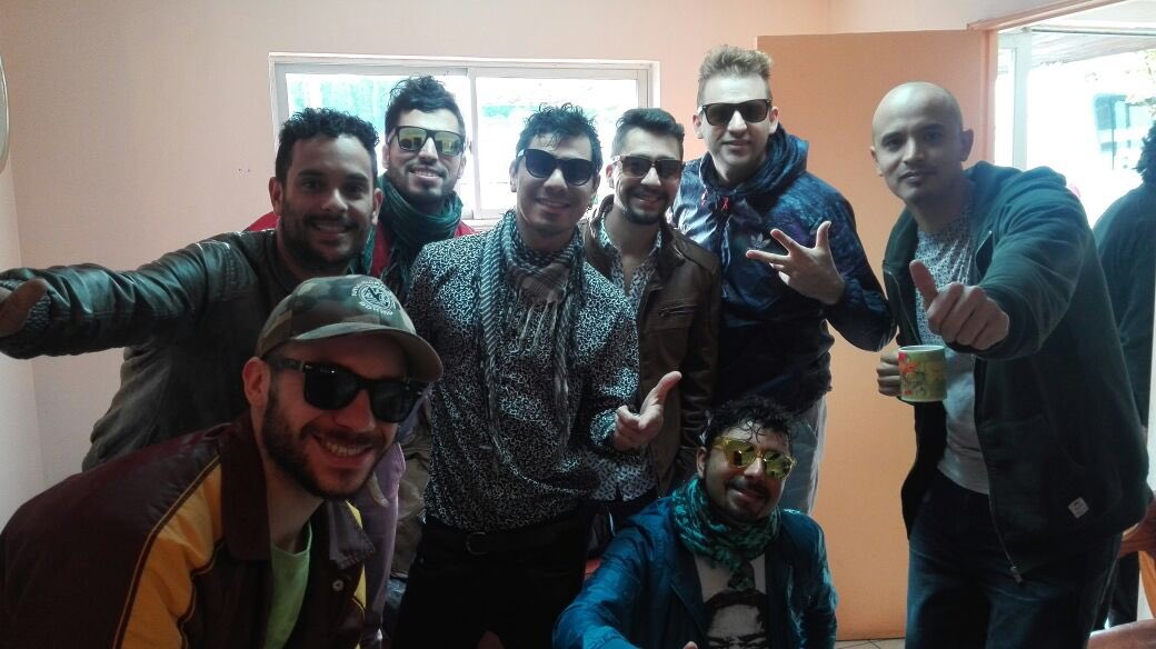 matinaltvu's tweet photo. Ya se viene toda la cumbia loca!! desordenamos el matinal junto al ritmo de @villacarino https://t.co/L4PRqsT77B