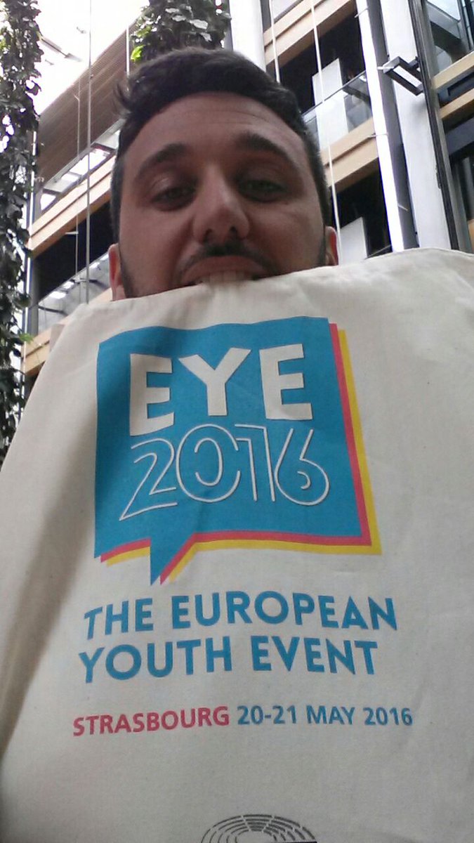 Smwhrls's tweet photo. Let the activities start!
#EYE2016 #Strasbourg https://t.co/uXAKS33ktr