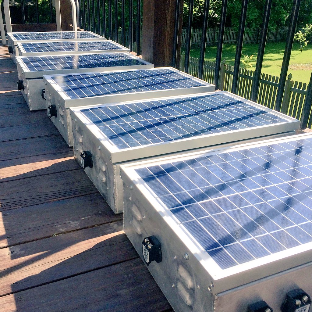 #DowntownOpen tomorrow! Need some more sun to get #sunshinebox ready to go! <a href="/KCCrewSports/">KC Crew</a> <a href="/KCMOParks/">KCMO Parks and Rec</a> #solarenergy