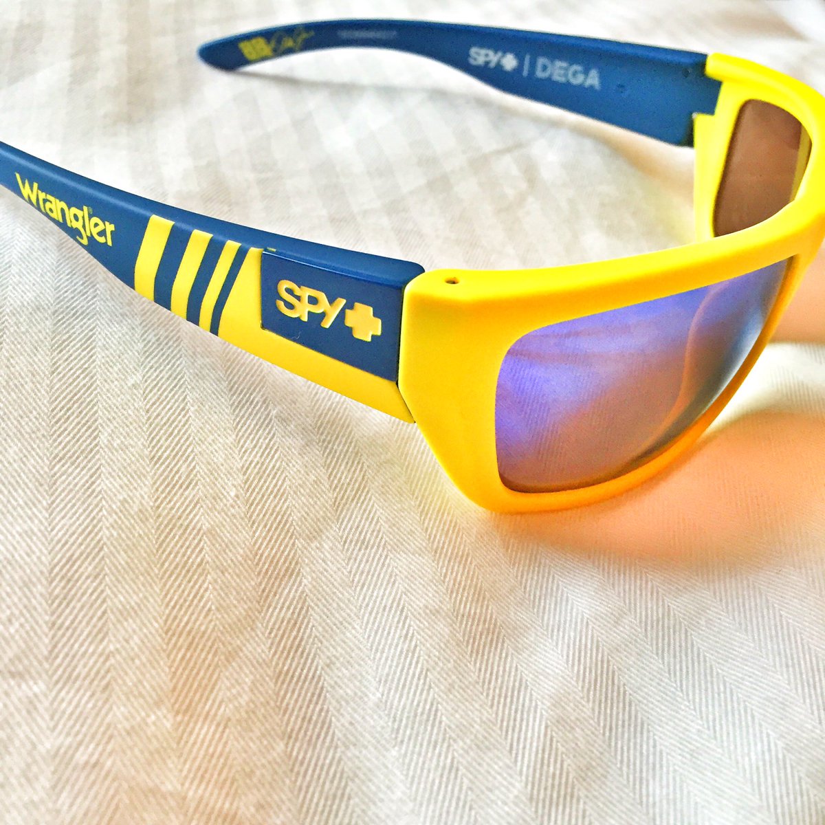 nascarcasm's tweet photo. PUT THEM ON AND YOU CAN SEE THE AIR. Check @spyoptic for more details on how to crush the sunglasses game. #Dega https://t.co/DOyDQCxCAD