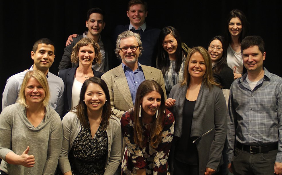 ClaireBure's tweet image. Fab class pic of the last #MaRSprov series before the summer! Learned how to present spontaneously with PPT #improv.