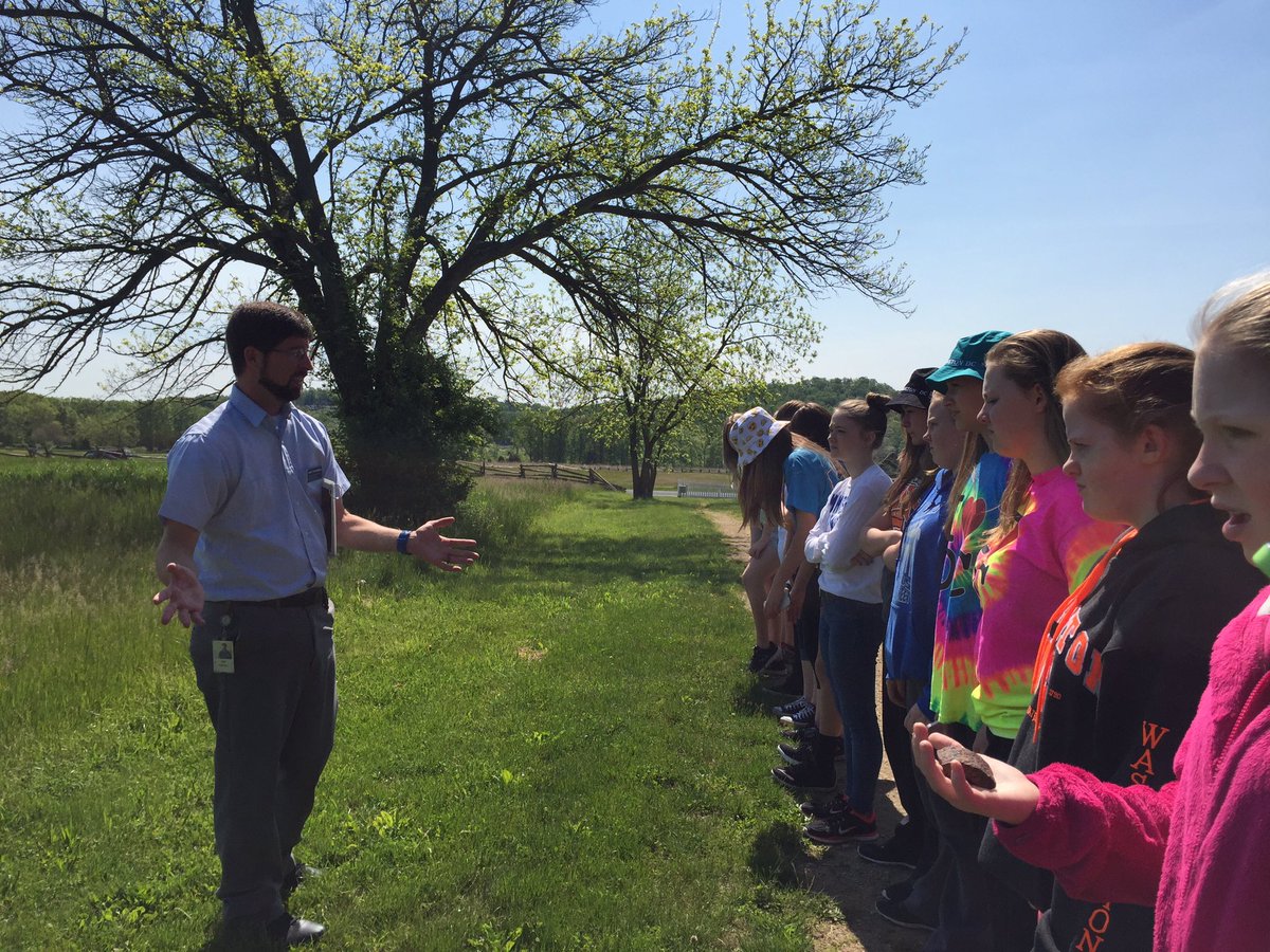 MMSTeam10DC's tweet photo. Learning how to fight like a Civil War soldier https://t.co/Rmqah9HzOb