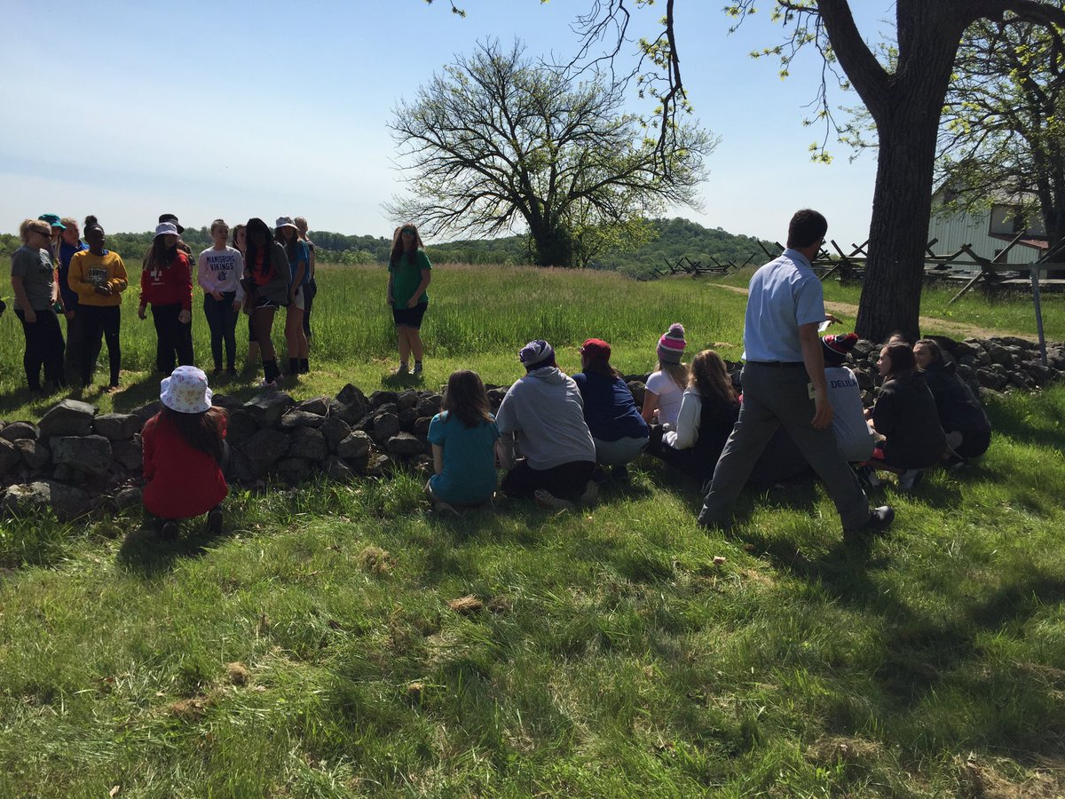 MMSTeam10DC's tweet photo. Learning how to fight like a Civil War soldier https://t.co/Rmqah9HzOb