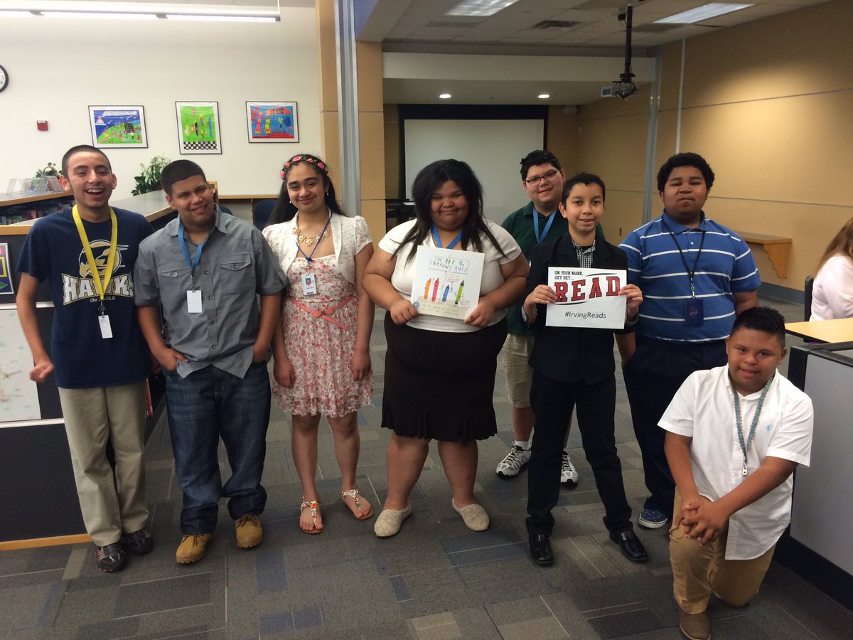 de Zavala MS Library tweet media