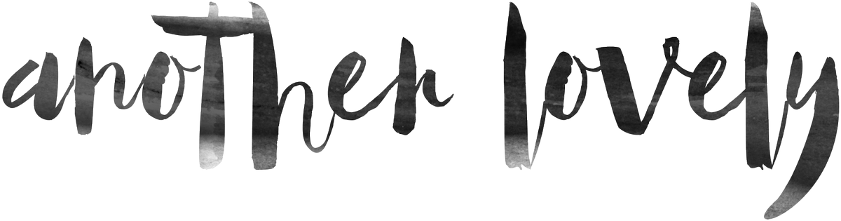 DONE! ✔️
Nach 1 Jahr Stillstand geht es weiter auf meinem Blog. anotherlovely.de #fashionblogger_de