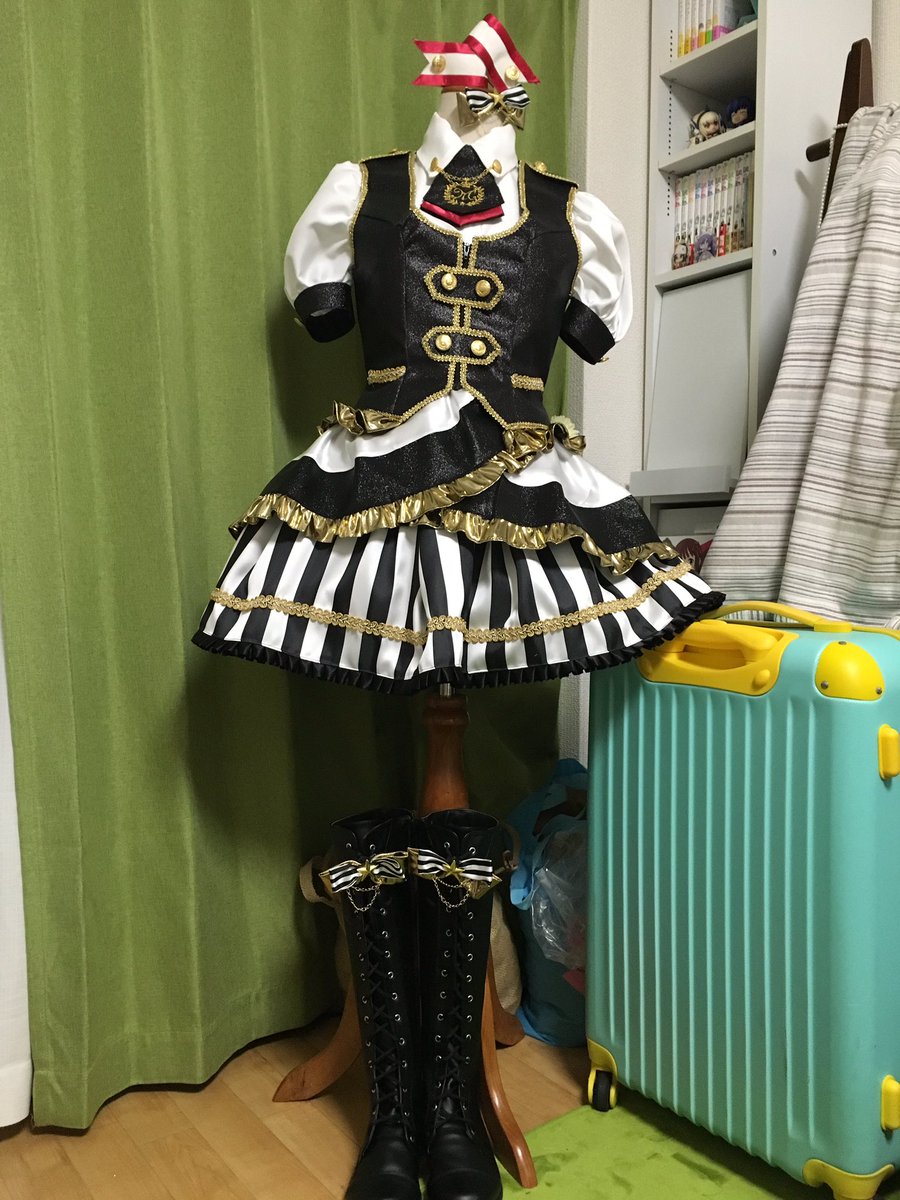 まめ やったー パルフェ ノワール衣装完成したー じっくり時間とお金掛けた甲斐あった ੭ W ੭