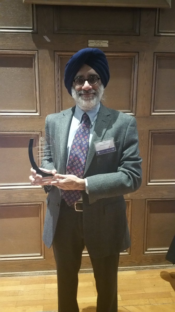 freem2's tweet photo. Kudos to Amardeep Thind on Deans Award of Excellence! https://t.co/RqDCqv2e7R