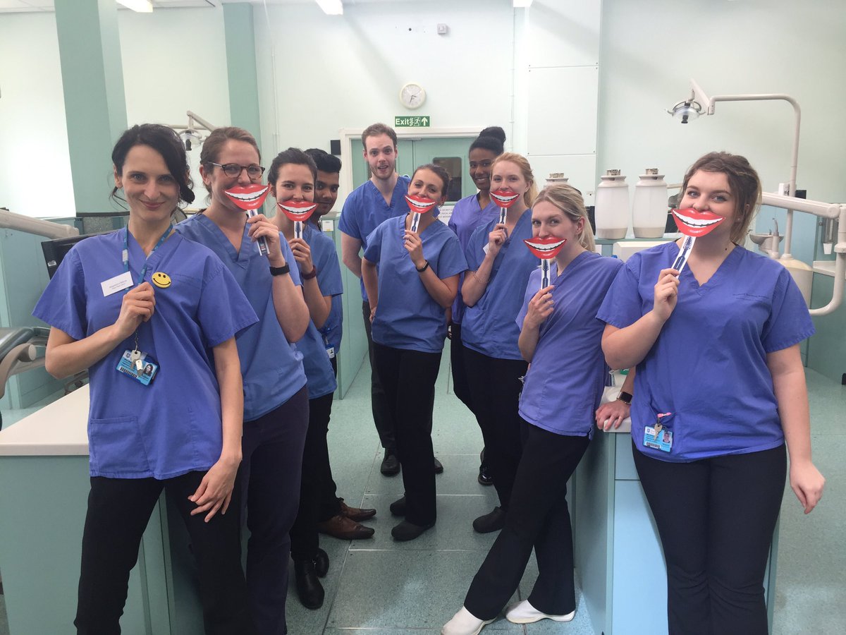 UniOfSheff_HT's tweet photo. Near peer tutors getting involved @smilemonth https://t.co/mlVI28kE4F