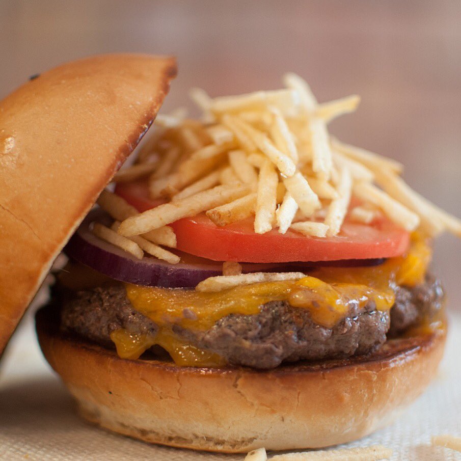 JakeandTheCake's tweet photo. How about a Burger for lunch? At #jakeandthecake, we are more than cakes! #cravethejake #miami https://t.co/G0fedK0Od2