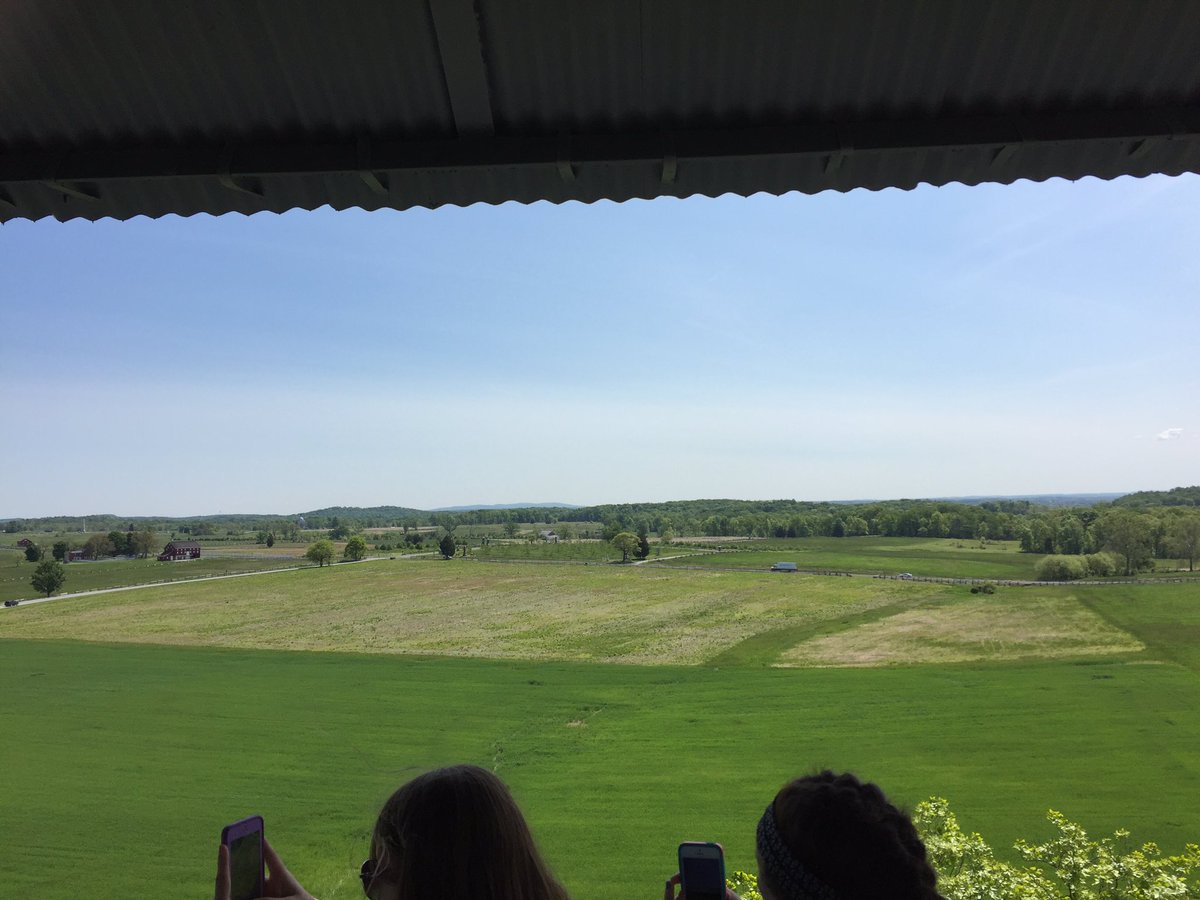 MMSteam12DC's tweet photo. We climbed 121 steps for these views https://t.co/09xs1npCmm