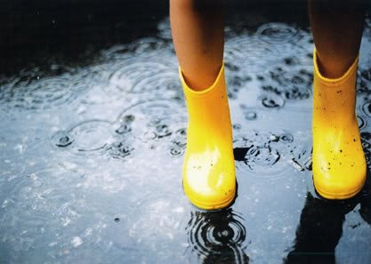 YegdtMarket's tweet photo. We're open! Join us for our first day back on 104th! Remember to put on your rain boots. #WeAreBack #yegdt https://t.co/Fhl7YEOkwX