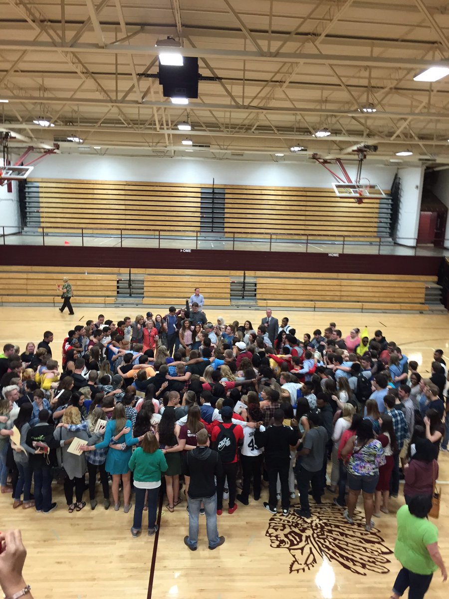 JSotlar's tweet image. Congratulations to the Class of 2016!! Singing Alma Mater one last time!